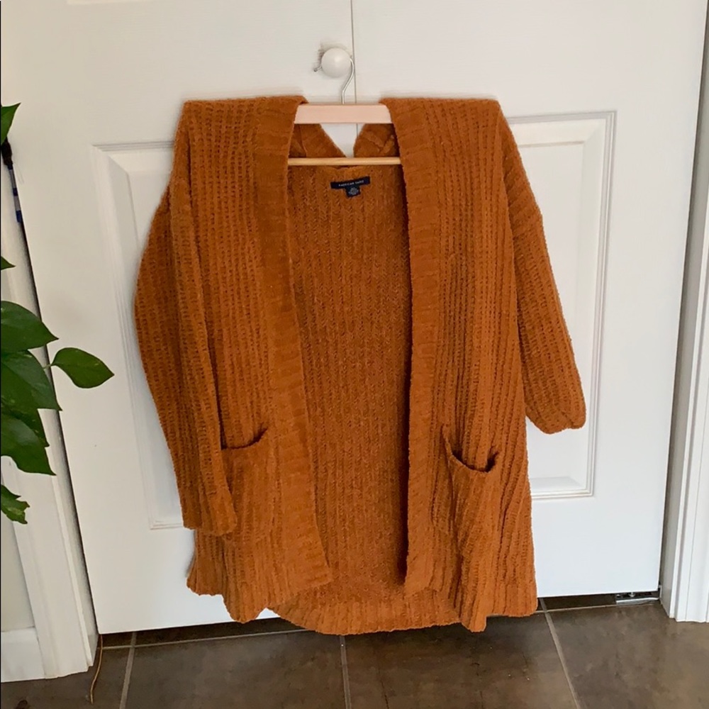 AE Cardigan